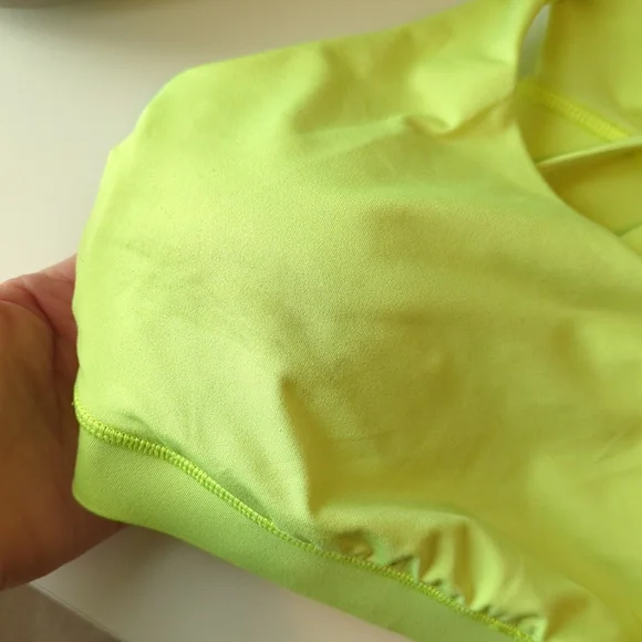 Lululemon Energy Bra Highlight Yellow - Picture 7 of 7